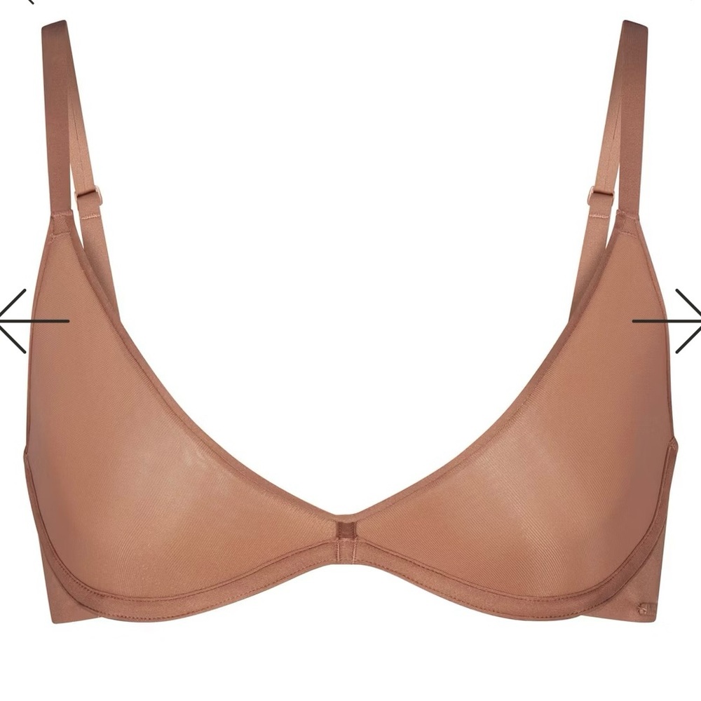 Skims unlined weightless scoop bra